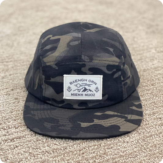 Camo 5 Panel Camper Hat - Iu Mien Baengh Orn